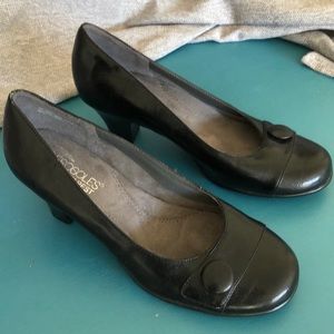 Aerosoles Low Heel Pumps